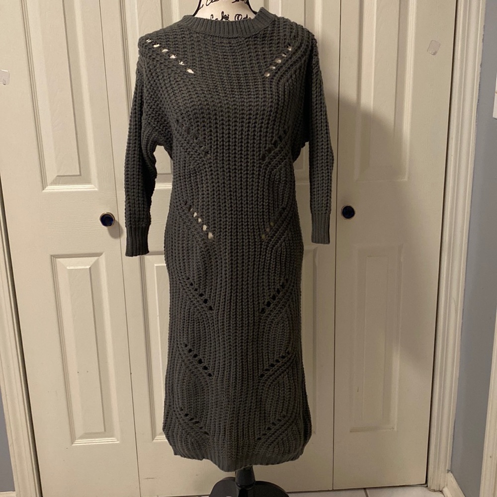 THIRTY 6 POINT 5 gray sweater dress with open back size S/M.